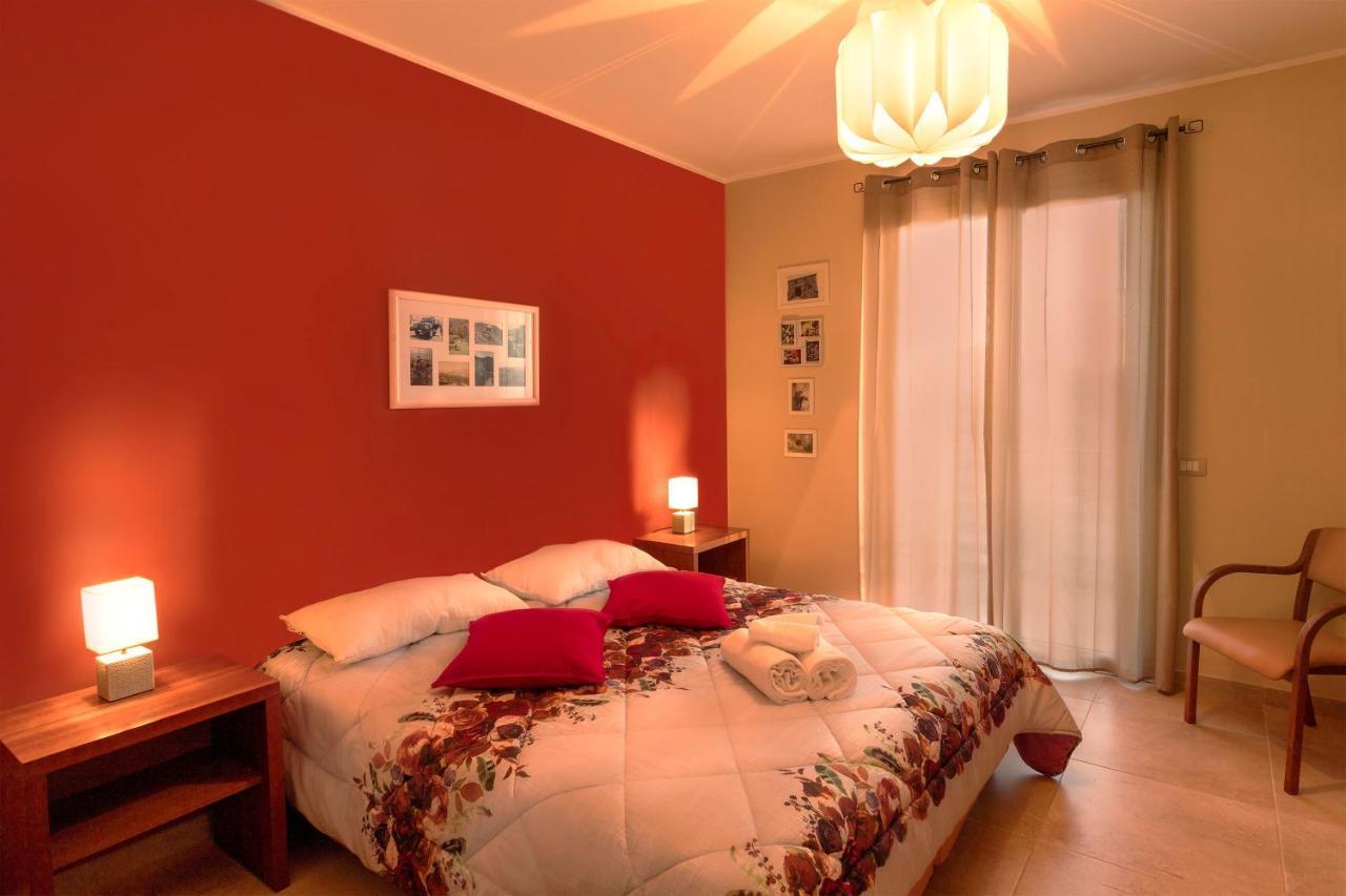 B&B Ruota Di Carretto 尼科洛西 外观 照片